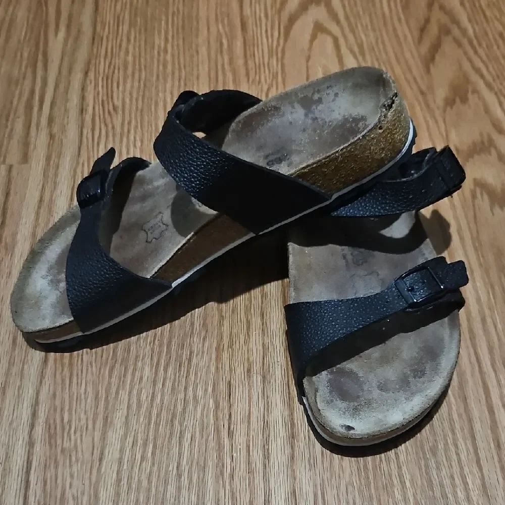 Birki’s by Birkenstock Black Two-Strap Sandals – Size 41 (Approx. Women’s 10 / M